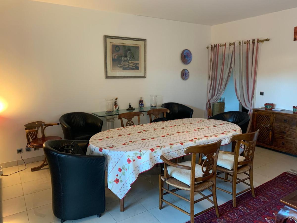 Ferienwohnung Le Palais Venitien Saint-Cyr-sur-Mer Exterior foto