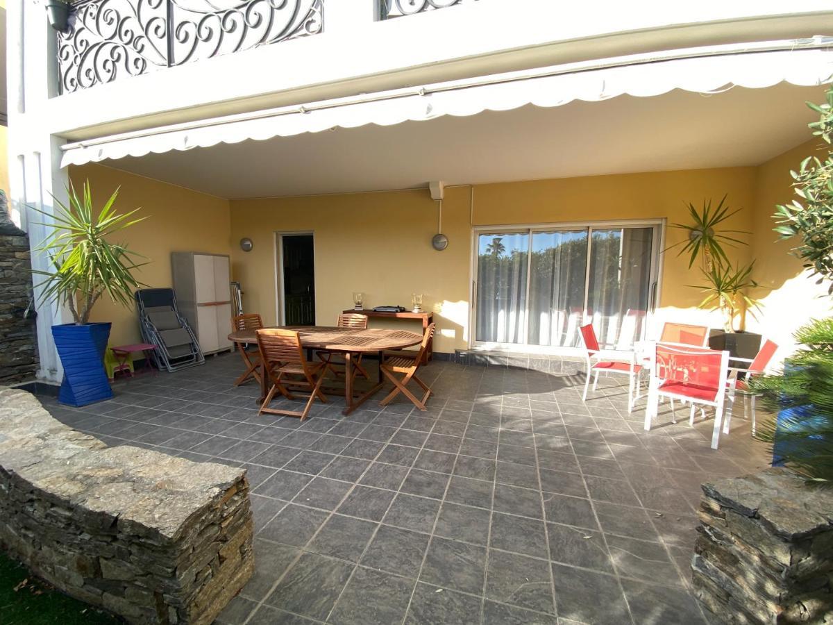 Ferienwohnung Le Palais Venitien Saint-Cyr-sur-Mer Exterior foto